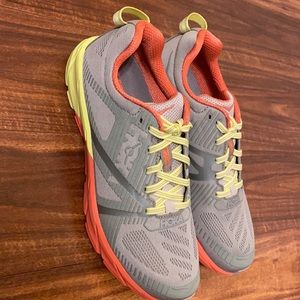 Hoka One One Tracer running shoes